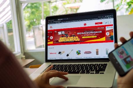 Telkomsel Hubungkan Pelaku UMKM Dengan Mitra Grosir Terpercaya   